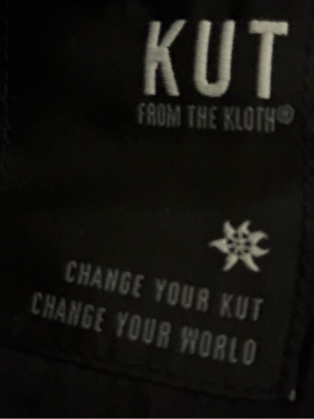🍃🌹🍃Kut From The Kloth Light Denim Jeans with Pocket Embroidery.🍃🌹🍃 - Picture 6 of 6
